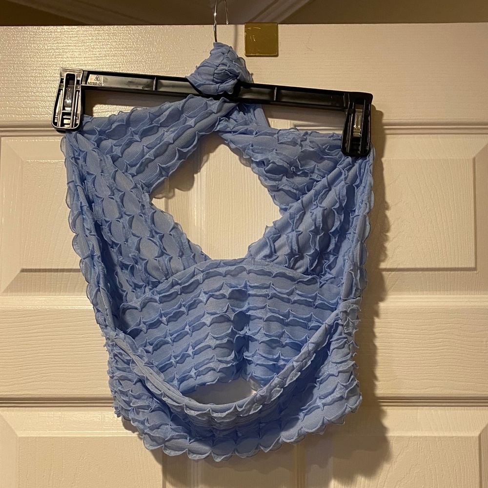 Cross Ruffle Crop Top - Picture 2 of 4